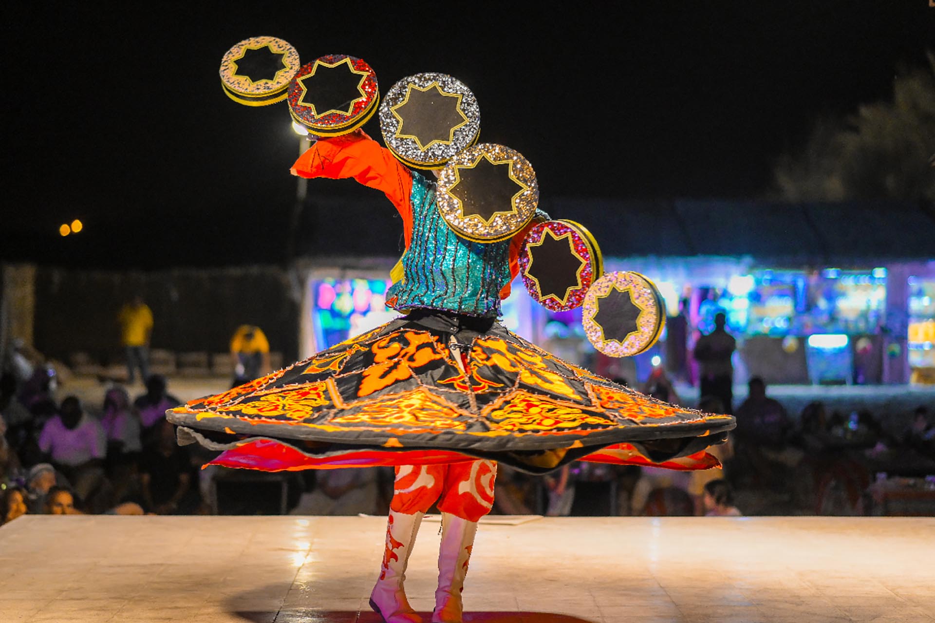 Dubai Desert Safari Adventure — Dune Bashing and Camel Riding
